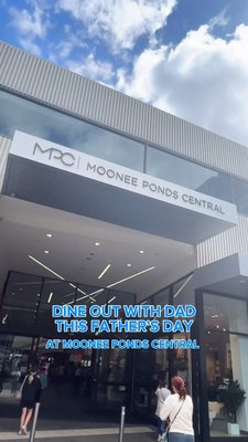 Celebrate Dad this Father's Day with a memorable dining experience charming family-run eateries to decadent restaurants serving authentic international cuisines!

@zeusstreetgreek angieskitchen @macelleria_mooneeponds @kinkura_japanese_mpc