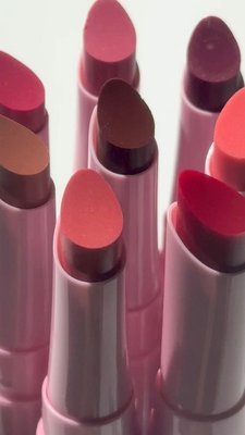 Full-On™ Plumping Lip Glow Balm