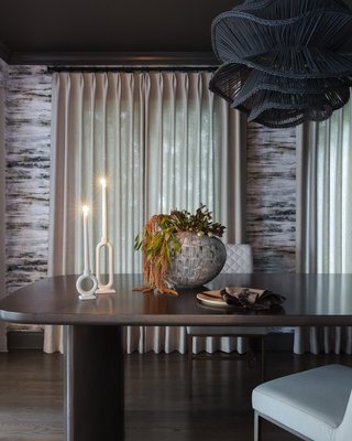 Moe Black and White Ceramic Vase - image 10 of 11