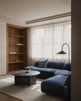 Pasar 42" Round Black Marble Coffee Table - image 12 of 16