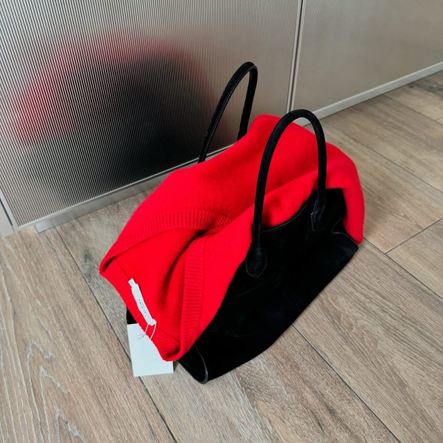 A pop of red
