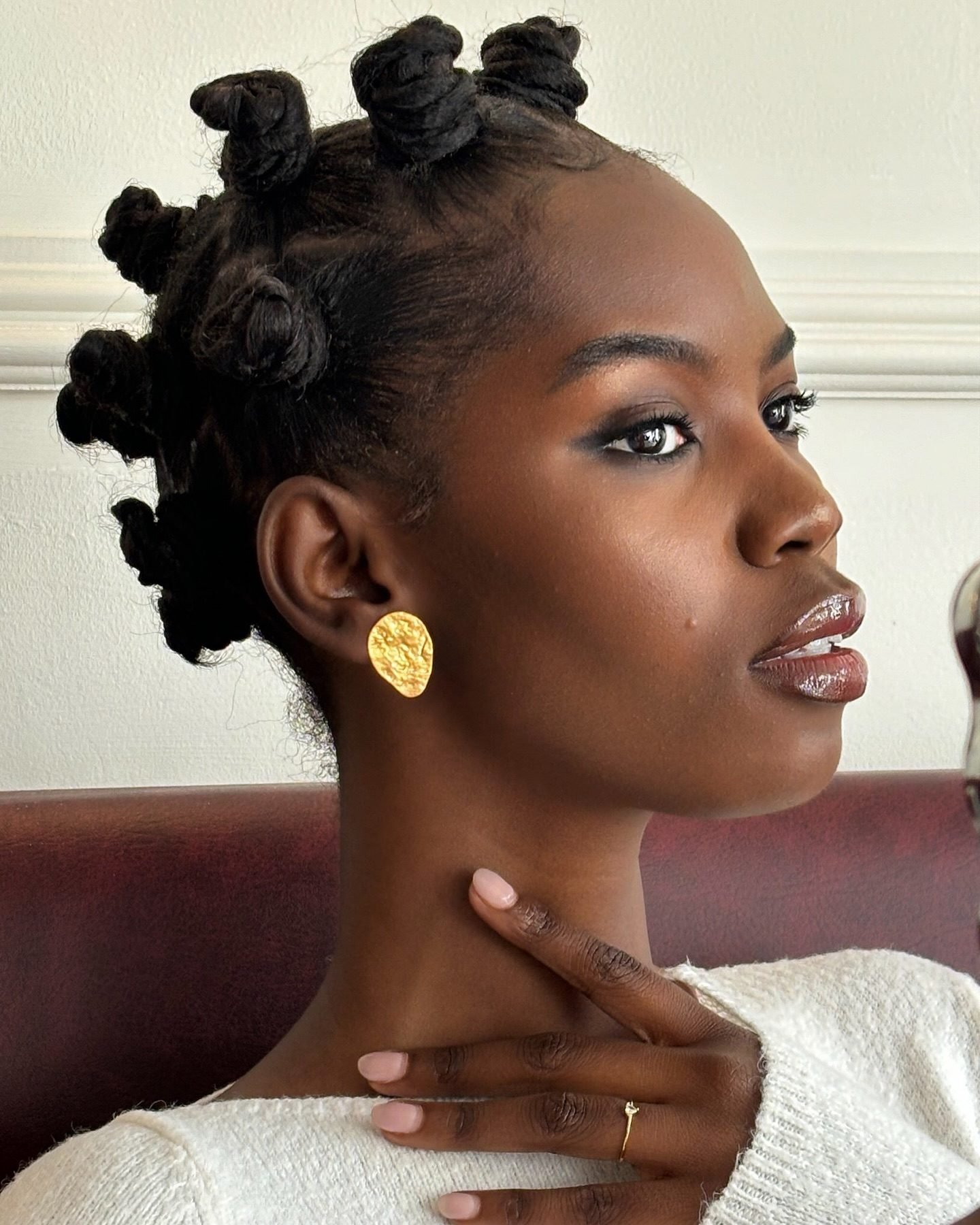 【MONICA VINADER】18KYGヴェルメイユ Disco ハギー ピアス Capri Disc Cocktail Earrings in 18k Gold Vermeil on Sterling