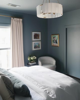 Willy Charcoal Brown Round Pedestal Side Table by Leanne Ford - image 17 of 19