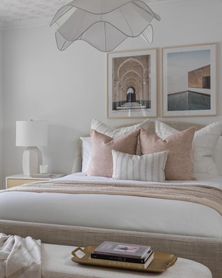 Lafayette Mist Grey Upholstered Queen Bed - image 16 of 18