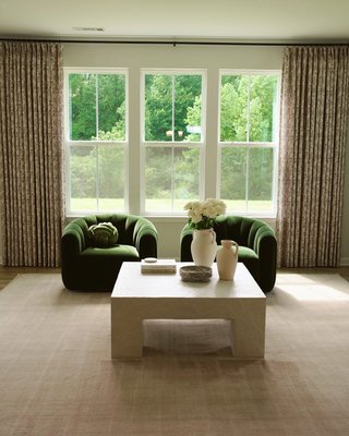 Fitz Channeled Black Boucle Swivel Chair - image 12 of 13