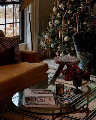 Jaxx Round Green Marble Side Table Tall - image 10 of 12