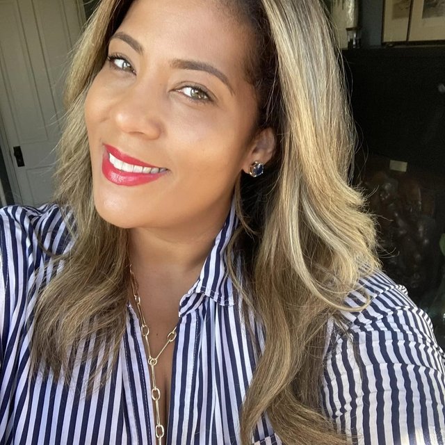 Medium Smoky Blonde Hair Dye Kit | Pisa Blonde 9NA | Madison Reed