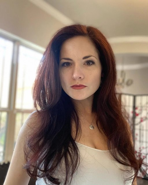 Red Hair Dye Kit. Dark Mahogany Red 5NRM Trieste | Madison Reed