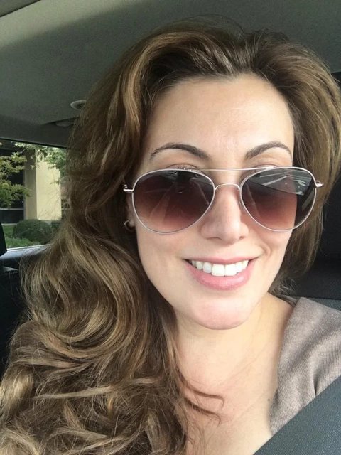 Light Smokey Brown Hair Dye Kit. 7NVA Veneto | Madison Reed