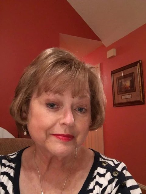 Dark Champagne Blonde Hair Dye Kit | Sicily Blonde 8NGV | Madison Reed