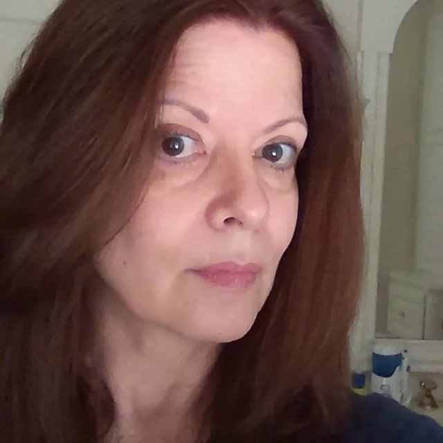 Medium Auburn Red Hair Dye Kit | Portofino Red 6NRR | Madison Reed