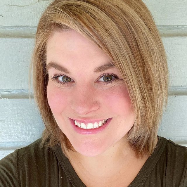 Dark Beige Blonde Hair Dye Kit | Bologna Blonde 8NVA | Madison Reed