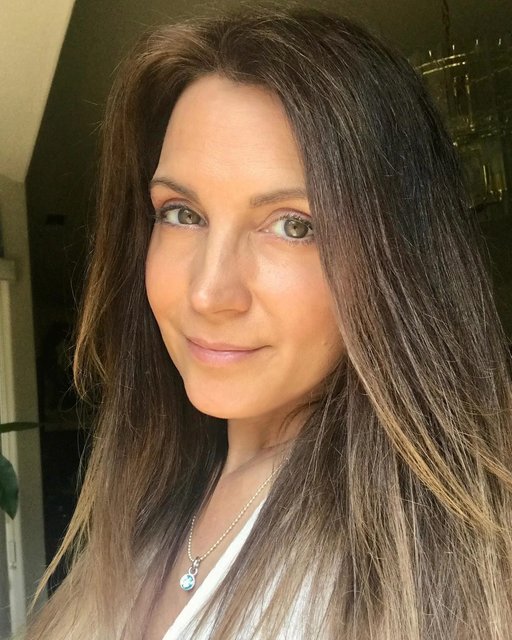 Medium Brown Hair Dye Kit. Modena 5.5NNN | Madison Reed