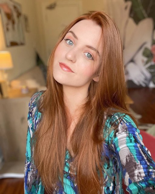 Light Ginger Copper Red Hair Dye Kit | Carrara Crimson 7RC | Madison Reed