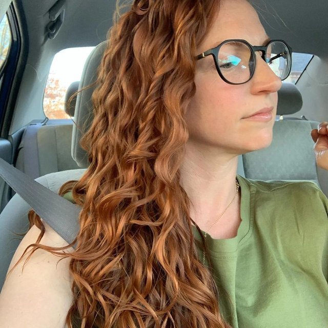 Light Ginger Copper Red Hair Dye Kit | Carrara Crimson 7RC | Madison Reed