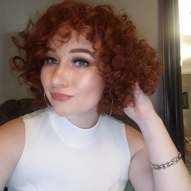 Light Ginger Copper Red Hair Dye Kit | Carrara Crimson 7RC | Madison Reed