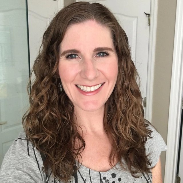 Light Neutral Brown Hair Dye Kit. 7N Avella | Madison Reed