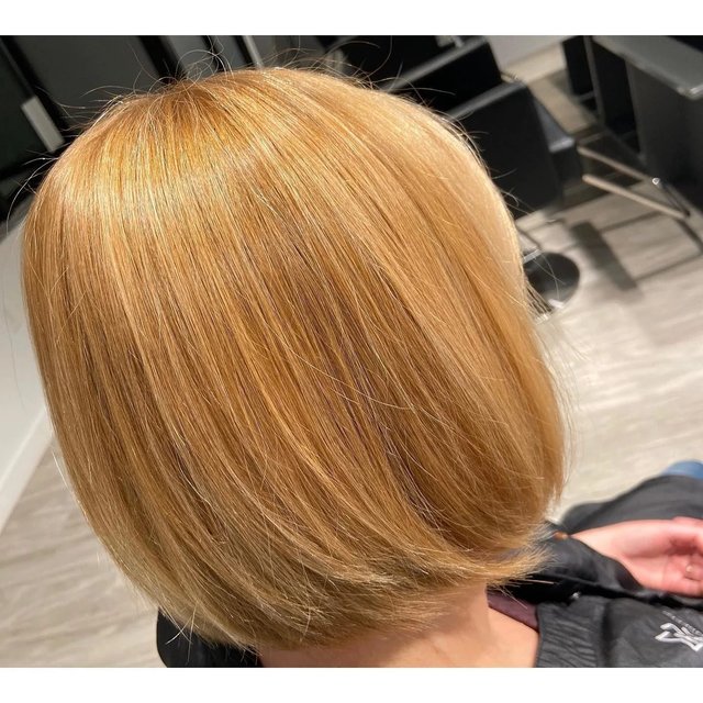 Dark Neutral Blonde Hair Dye Kit | Tivoli Blonde 8N | Madison Reed