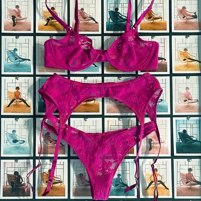 Wanna feel like a million bucks, baby? 💕
Our best selling Le Stretch Lace collection, now available in our new hue, Big Spender #taptoshop