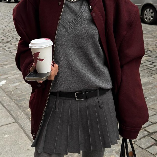 @veneti.a chic layering with our wool v neck sweater