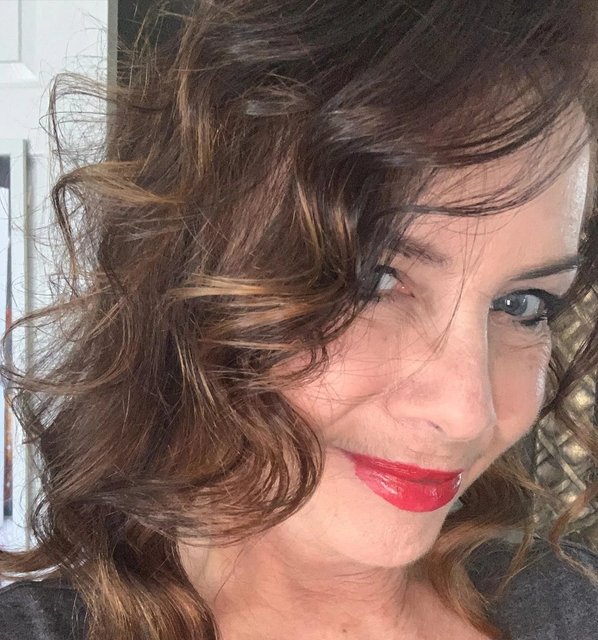 Dark Golden Brown Hair Dye Kit | Napoli 5NGV | Madison Reed
