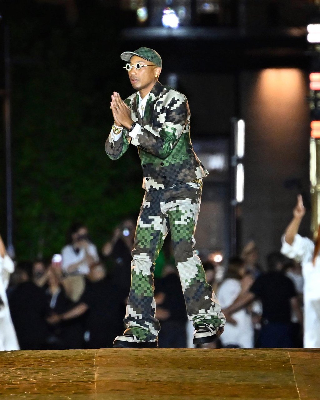 Pharrell's Louis Vuitton sand pyramid at his Something in the Water  festival. : r/Louisvuitton