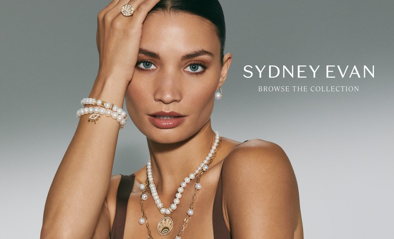 Sydney Evan Gold and Diamond Tiny Sitting  - Sabbia Fine Jewelry