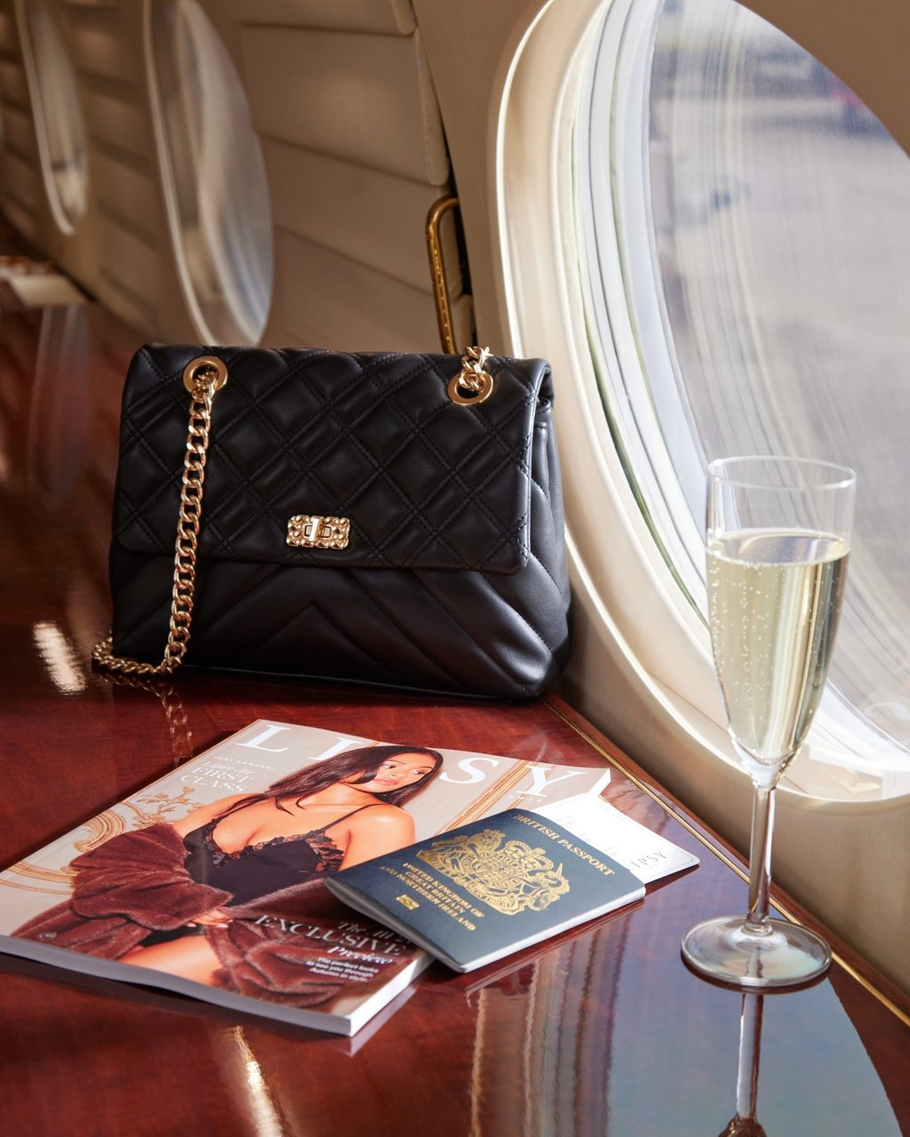 lipsylondon LikeShop