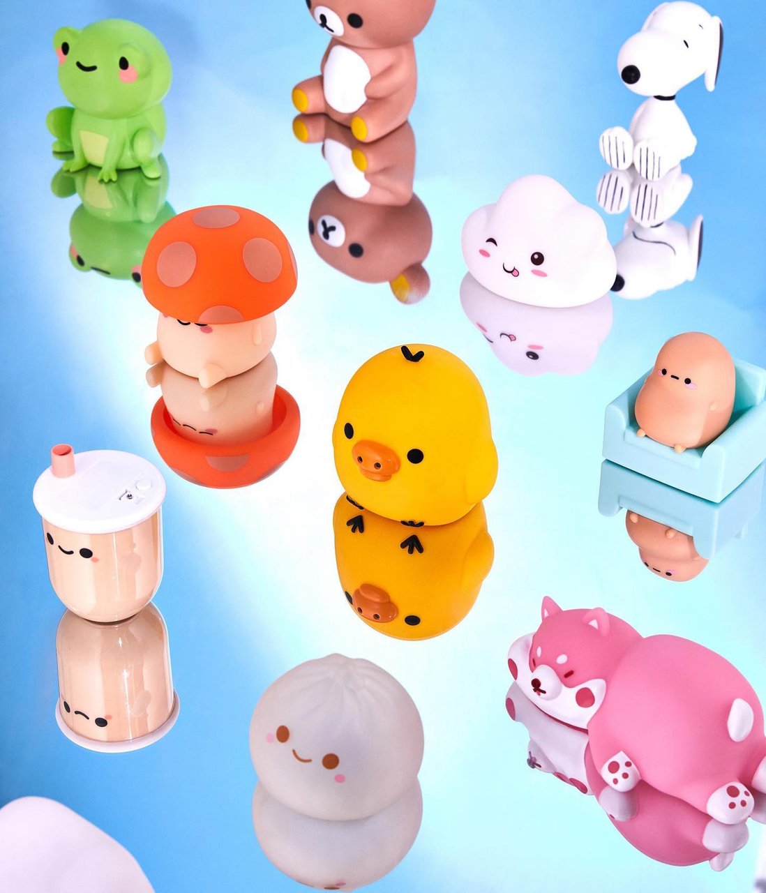 史上一番安い Urban Outfittersかわいいhappyface Rainbowミニクッション Outfitters クッション クッションカバー Urban ファブリック Www Theshannon Com Uy