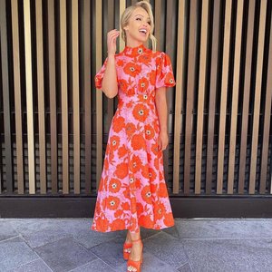 foreveruniqueofficial LikeShop